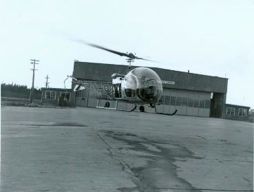 Bell HTL-4 Helicopter