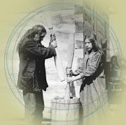Using a corn mortar - 17168 - CD95-817-023