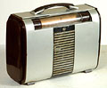 Metal and plastic portable radio,
model BP6C, RCA Victor.