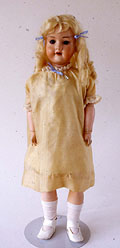 Eaton Beauty for 1930, made by Armand
Marseille, Germany.