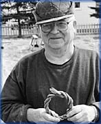 M. George Penney - 
Photographie : Walter Peddle