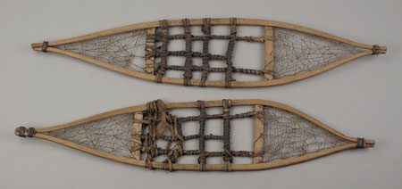 Snowshoes, © CMC/MCC, VII-C-669 a-b