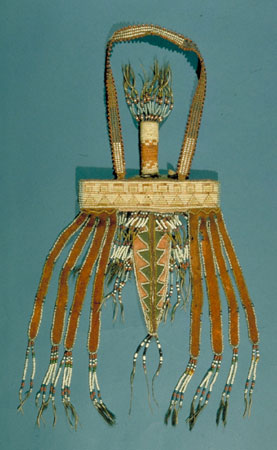 Gaine de couteau; couteau, © MCC/CMC, III-D-568 a-b