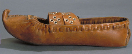 Moccasins, © MCC/CMC, 89-413.5.1-2
