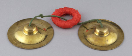 Cymbales, © MCC/CMC, 2000.136.16
