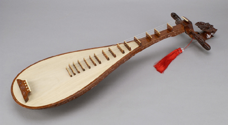Lute, © CMC/MCC, 2000.136.7.1