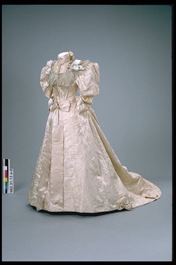 Robe de mariée, © MCC/CMC, 982.31.13