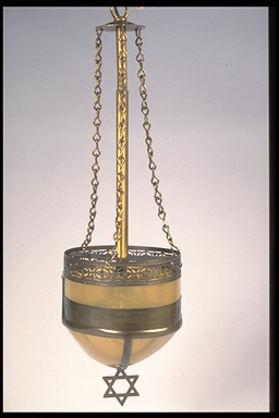 Ner Tamid, © CMC/MCC, 88-291