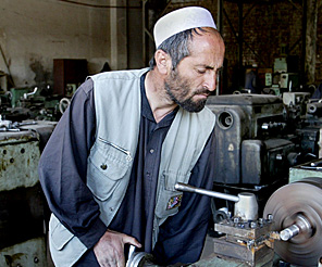 JANGALAK FACTORY - Photo: Stephen Thorne/Canadian Press