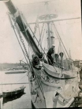 HMS Algerine in Esquimalt, 1914