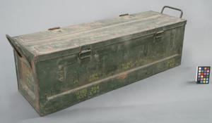 米軍　EXPLOSIVE MINES BOX ammunition box | Canadian War Museum