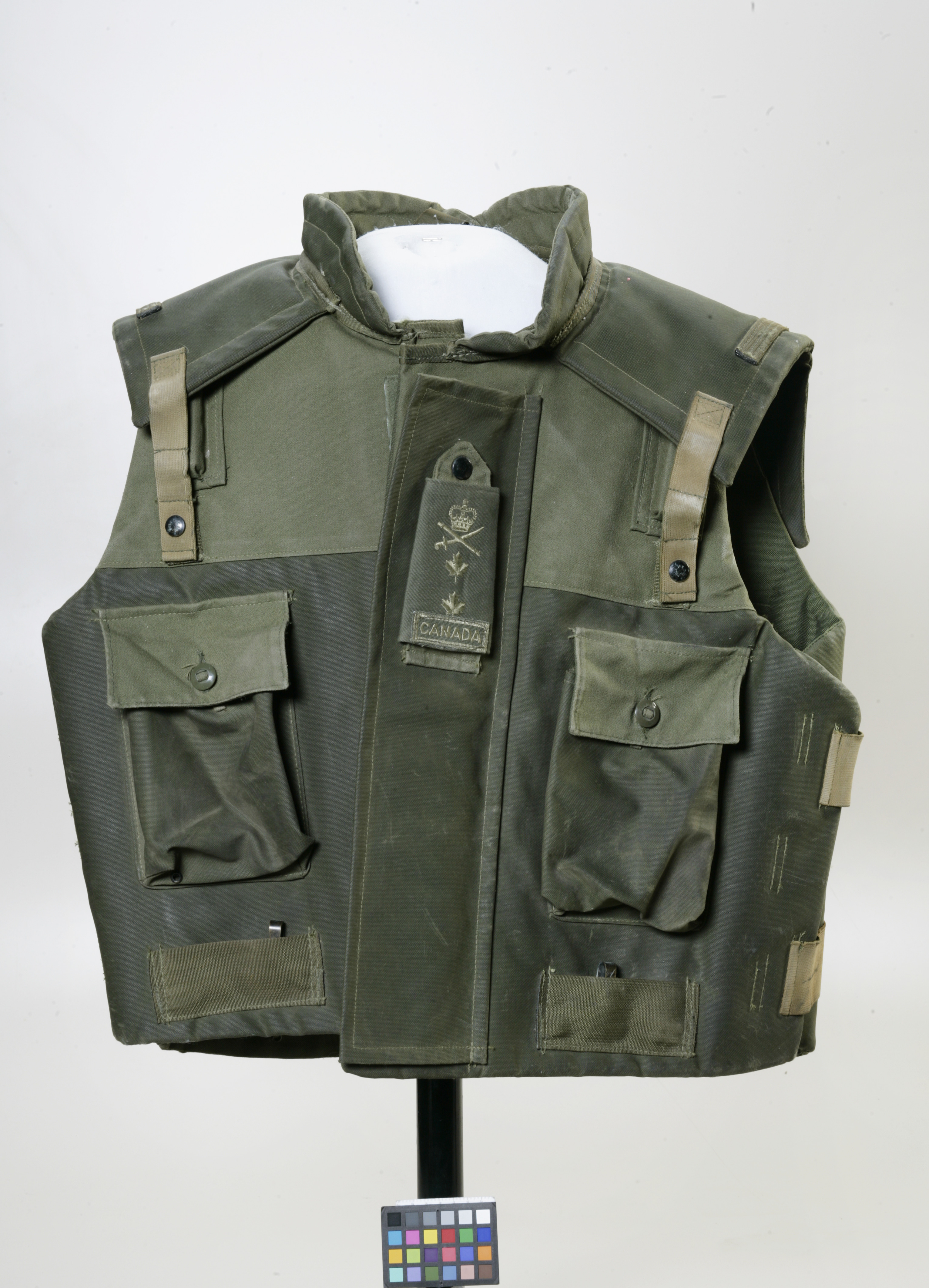 S*a様 実物 USGI Fragmentation Vest Original USGI Camouflage Body Armor Fragmentation Protective
