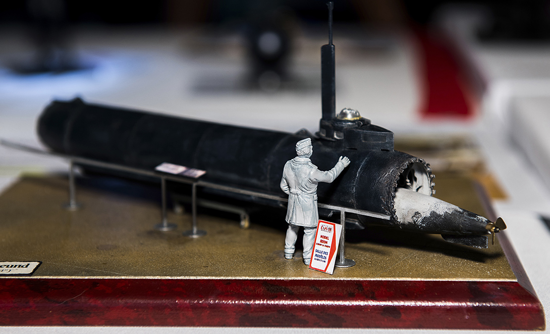 Scale plastic models